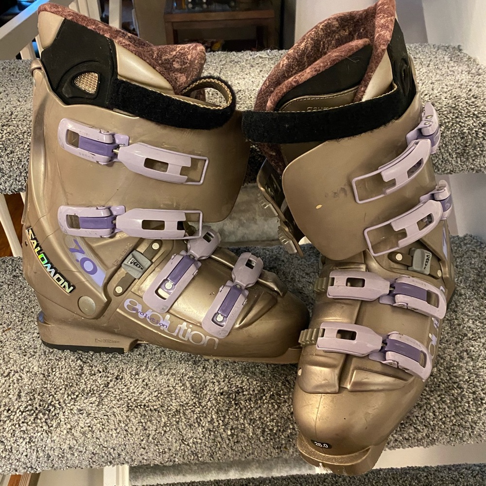 Salomon Evolution 7.0 Ski Boots